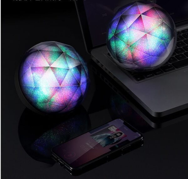 LED seven-color bluetooth speaker magic ball bluetooth speaker - Image 4