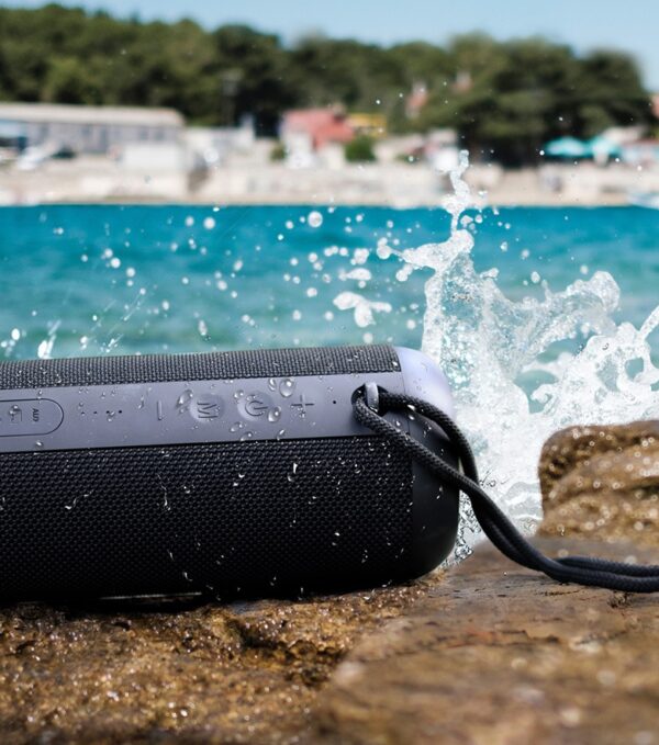 Waterproof bluetooth speaker - Image 8